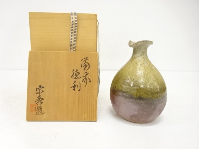 Pottery & Ceramics
